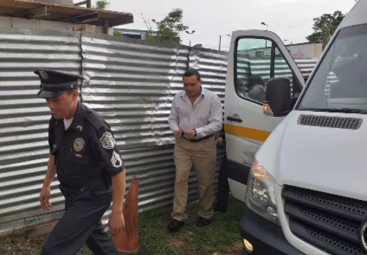 La docente desapareció el 11 de noviembre de 2016 cuando salió de su casa en la Concepción en compañía de su hija de dos años y presuntamente fue recogida por el docente Roberto Moreno Grajales.