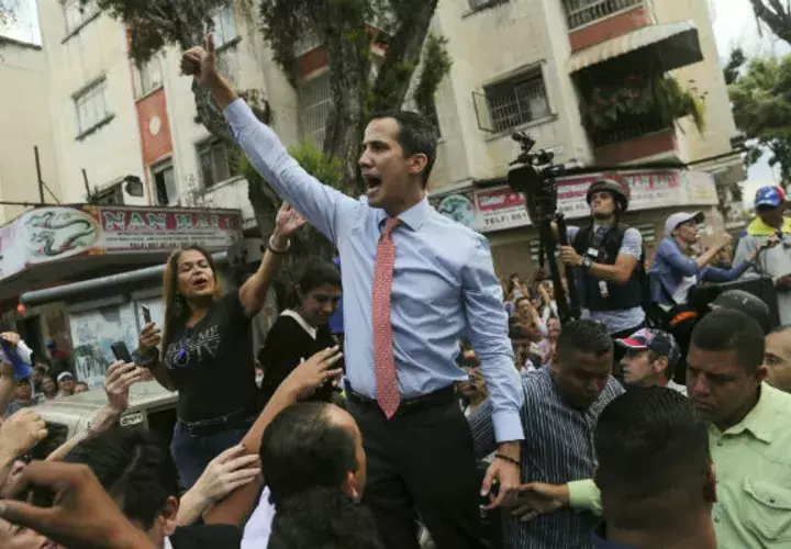 Juan Guaidó durante las protestas este martes en Caracas. Foto:AP. 
