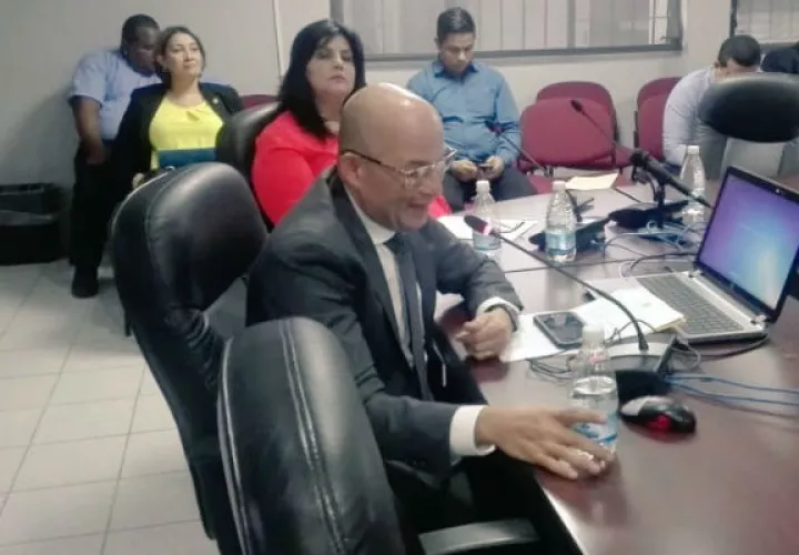 Ministro Gustavo Him sustenta traslado de partida.