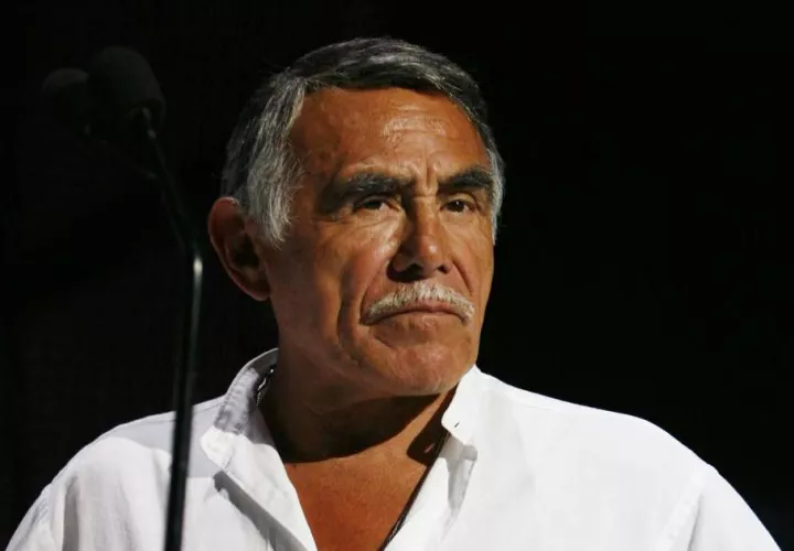 Héctor Suárez.