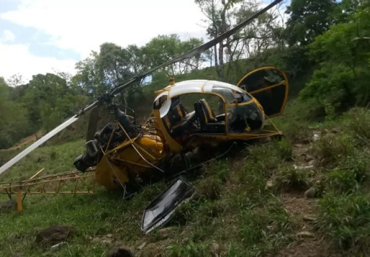 La aeronave tuvo que aterrizar de emergencia. Foto: Mayra Madrid. 