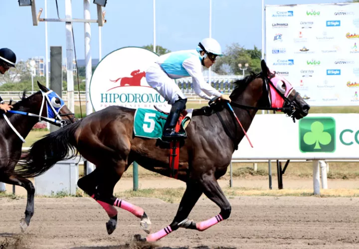 Helen Virgina tiene una carrera dura hoy.