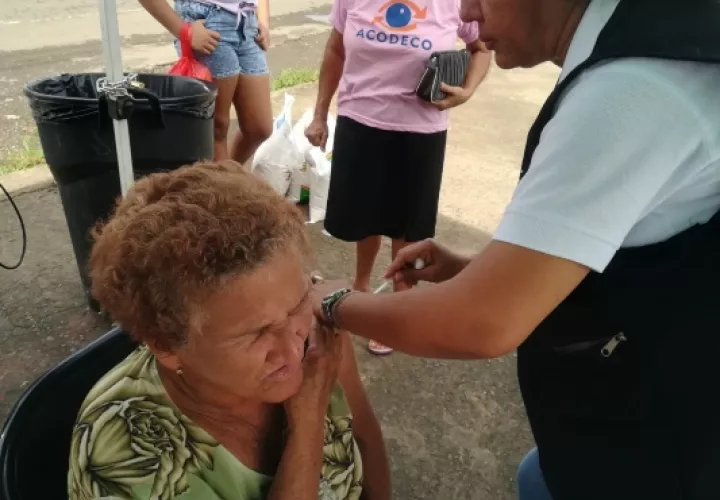 Cifras del Minsa dan cuenta de que, desde el 22 de abril a la fecha, se han aplicado 36,598 dosis de vacunas contra la influenza en la región. Foto/ Thays Domínguez