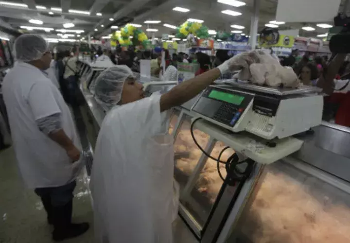 Los médicos veterinarios son el brazo técnico de la inocuidad alimentaria del país. /Foto Archivo