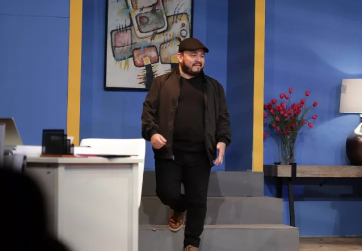 Hugo Víctor Rodríguez, en "Burundanga", en la que actúa junto a Pablo Brunstein y Yareli Cartín. En teatro La Plaza  hasta el 28 de febrero. Aurelio Herrera Suira.