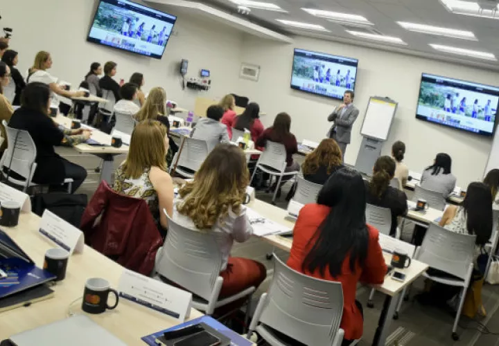 INCAE y MASTERCARD, una alianza positiva en pro del liderazgo femenino empresarial. Foto: Cortesía.