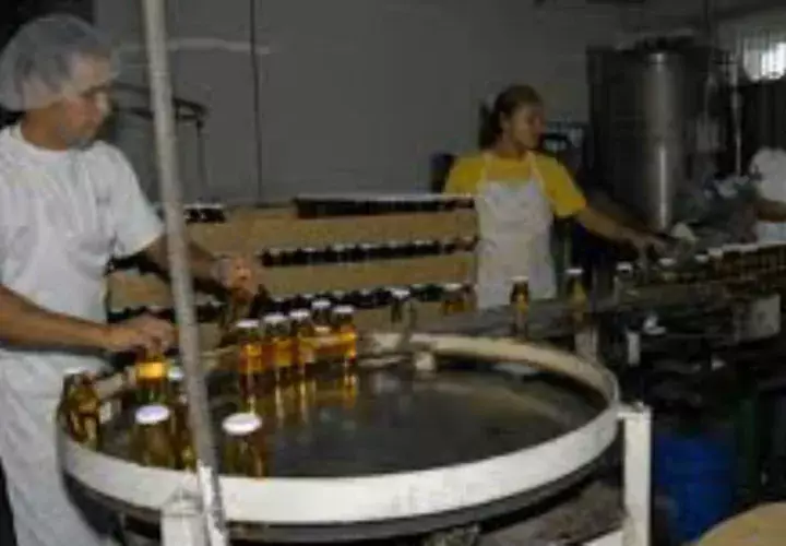 Indican que  la utilización  de forma racional  del agua  es una medida de mucho valor  en estos momentos. Foto/Archivo
