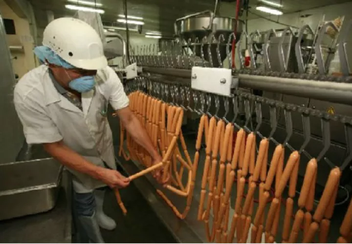 La industria manufacturera emplea a más 125 mil personas. Archivo