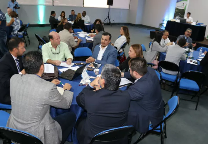 Instalan las primeras mesas consultivas del Gabinete Turístico. Foto: ATP