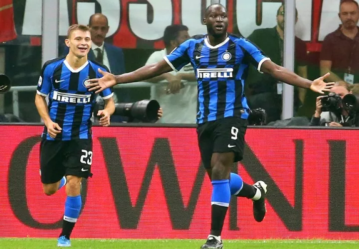 Lukaku reforzó el liderato del Inter.
