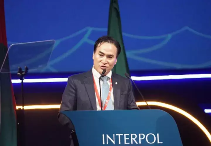 El surcoreano Kim Yong Jang, logra la presidencia de la Interpol con el apoyo de Estados Unidos. FOTO/AP