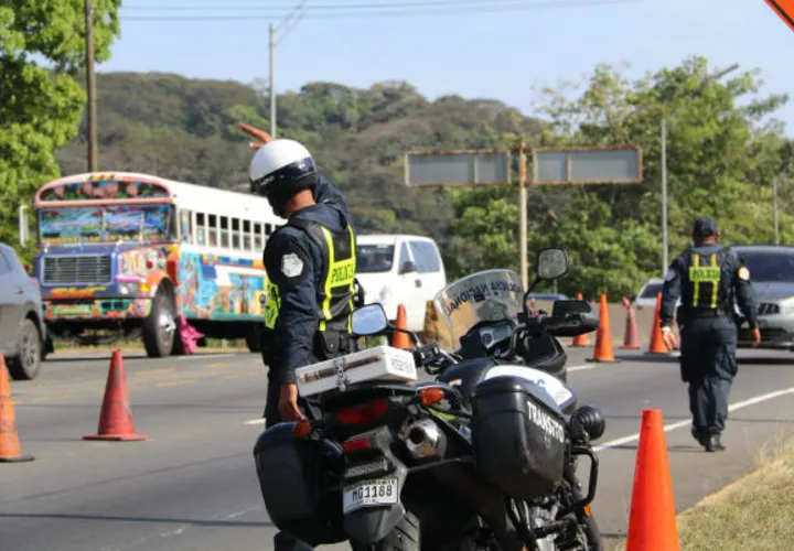 Inversión de carriles. Foto/@ProtegeryServir