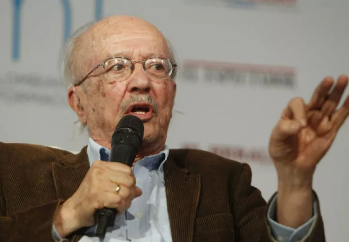 Javier Darío Restrepo durante el curso "Periodismo de verdad", en Santander (España), el 5 de julio de 2019. Foto: EFE/Archivo