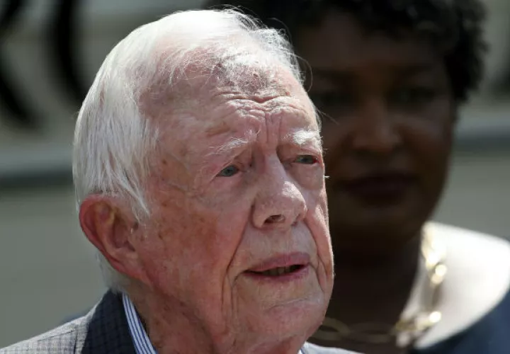  Carter se cayó en su casa en Plains, Georgia y fue operado. Foto: AP.