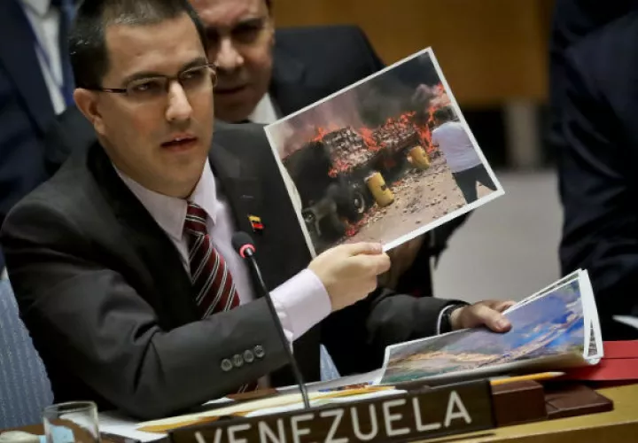 Jorge Arreaza sostuvo que Varela "se va por la puerta trasera". Foto: Archivo/Ilustrativa.