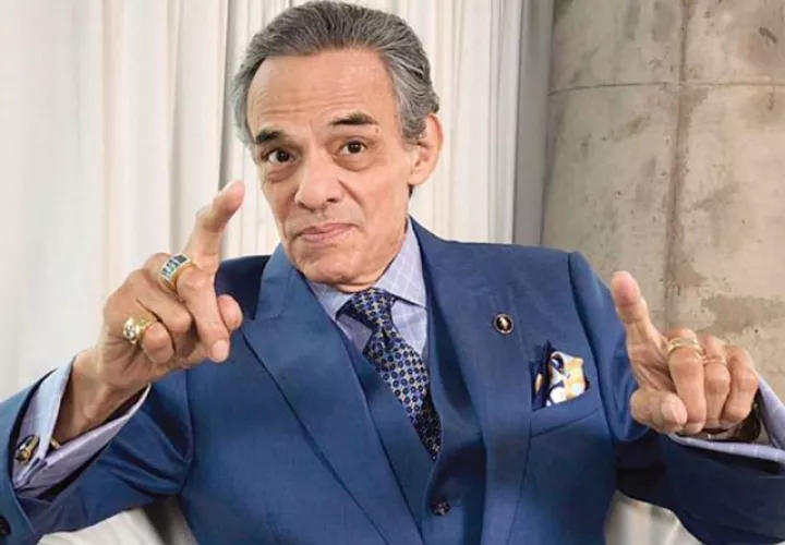 José José. 