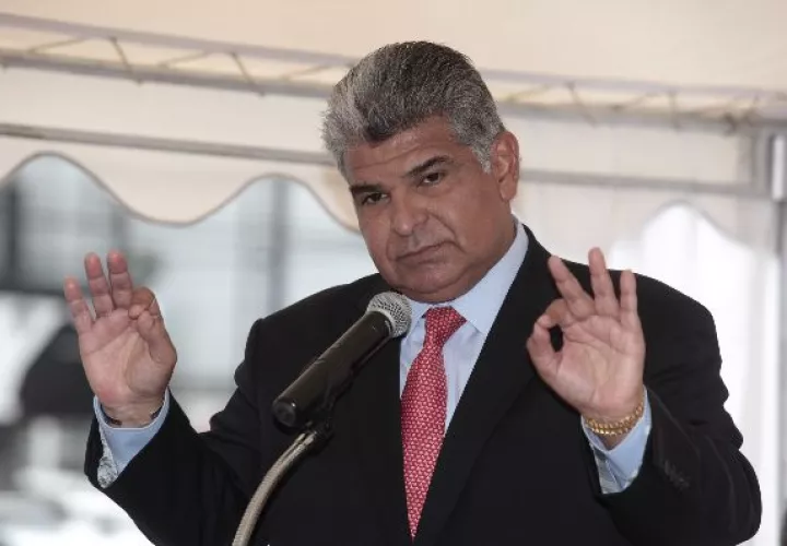 El exministro de Seguridad José Raúl Mulino considera que no se le puede juzgar a Ricardo Martinelli por ningún otro caso.