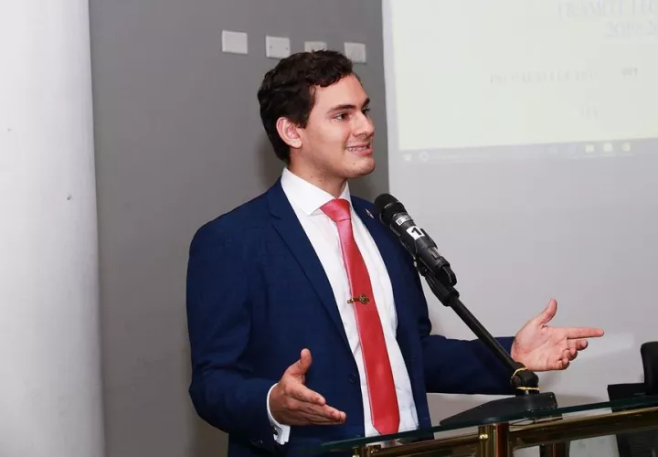 El diputado Juan Diego Vásquez plantea que debió tomarse recomendaciones directas del Pacto de Estado por la Justicia.