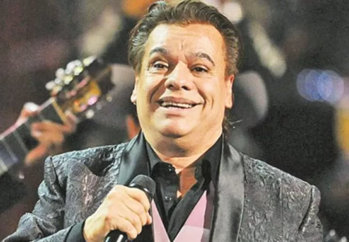 Juan Gabriel.