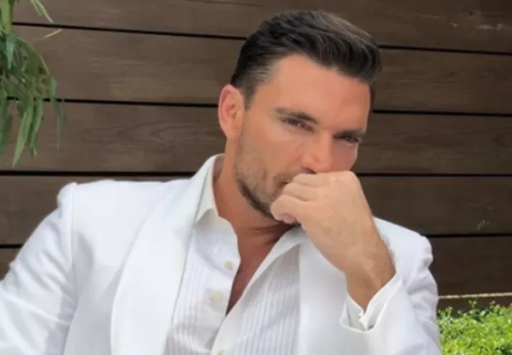 Julián Gil.