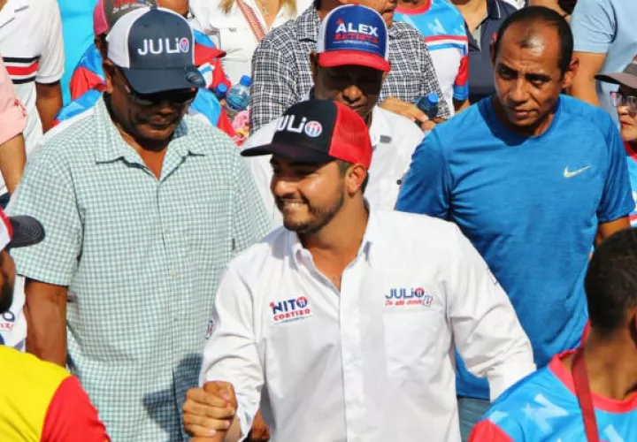 Julio Mendoza, nuevo diputado del 6-2 que remplaza a "Popi" Varela. Foto: Thays Domínguez.  