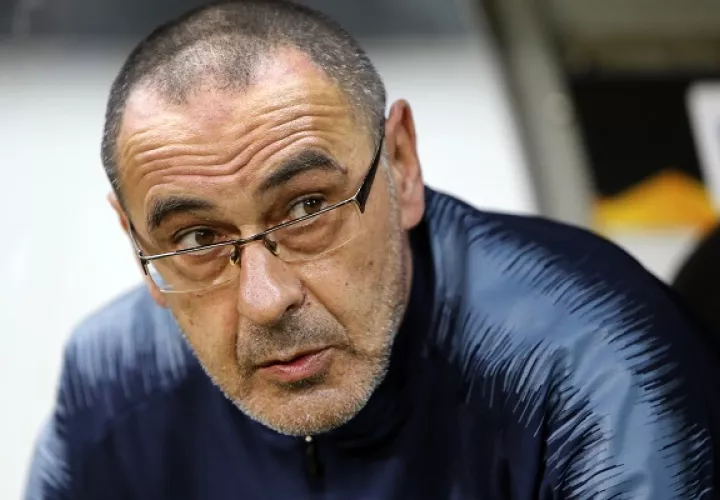Sarri ganó la Liga Europa con el Chelsea este año.