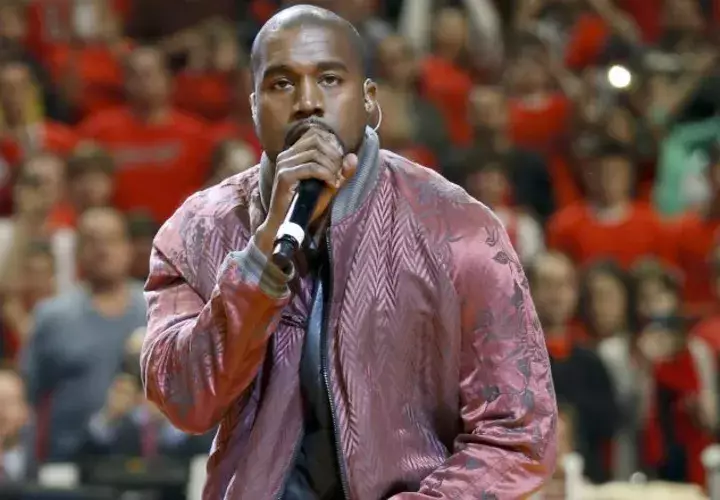 El rapero Kanye West, ahora llamado 'YE', es toda una celebridad en Estados Unidos. EFE