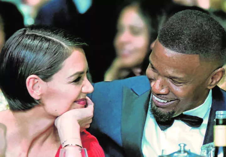 Katie Holmes y Jamie Foxx.
