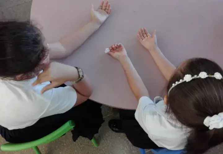 Algunos de los alumnos afectados fueron retirados por sus padres en La Chorrera. 