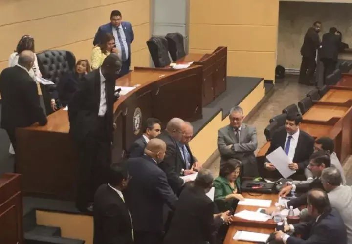 Diputados advierten que lograr consenso de las bancadas tomará tiempo.  Archivo