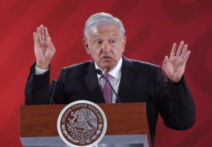 El presidente de México, Andrés Manuel López Obrador, acusó al titular de la Comisión Reguladora de Energía de México (CRE), Guillermo García Alcocer.
