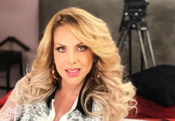 Lorena Herrera. 
