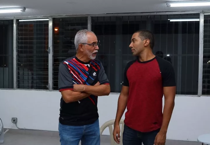 Lucho Gotti (con Augusto Posso, en 'Autopsia Psicológica') será uno de los que actuará en 'Sucedió en enero'. Foto: Panamá América.