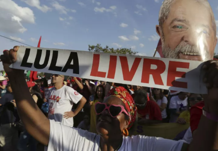 En el caso de Lula, en prisión desde el pasado abril tras haber sido condenado por corrupción a 12 años en segunda instancia, aún restan dos apelaciones a tribunales superiores. FOTO/ARCHIVO