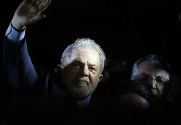 El antiguo líder sindical y principal dirigente del PT nació en la ciudad de Garanhus el 27 de octubre de 1945.