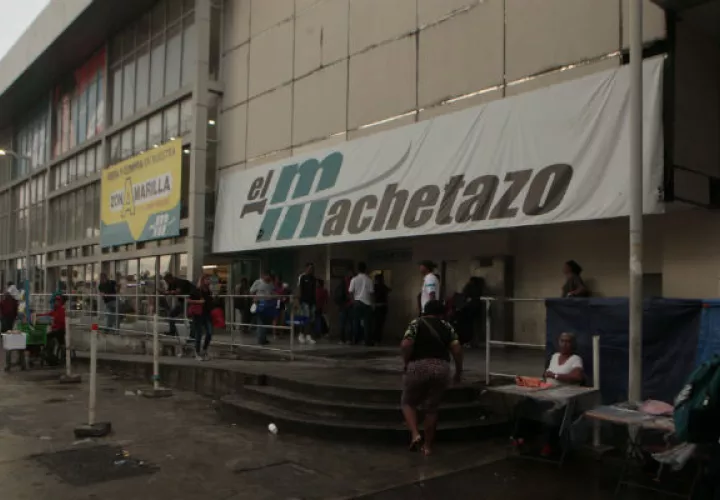El Machetazo, una tienda por departamentos, cuenta con 17 sucursales en todo el país.