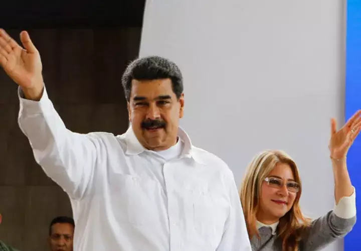 El presidente Nicolás Maduro confía en su círculo de allegados para mantenerse en el poder. FOTO/AP