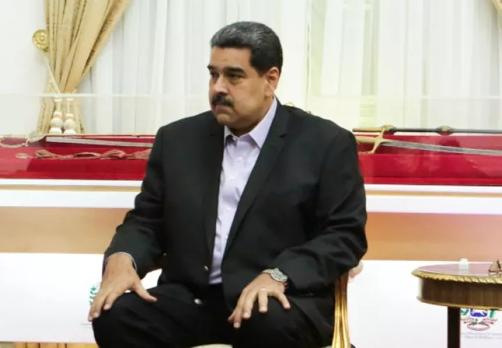 Nicolás Maduro lamentó "profundamente" la muerte del general Torres Páez y del comisionado policial Urdaneta. Foto: EFE.