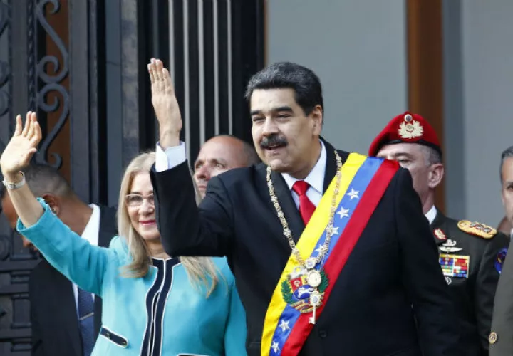 "La furia bolivariana está lista para la batalla", afirmó Maduro. Foto: AP. 