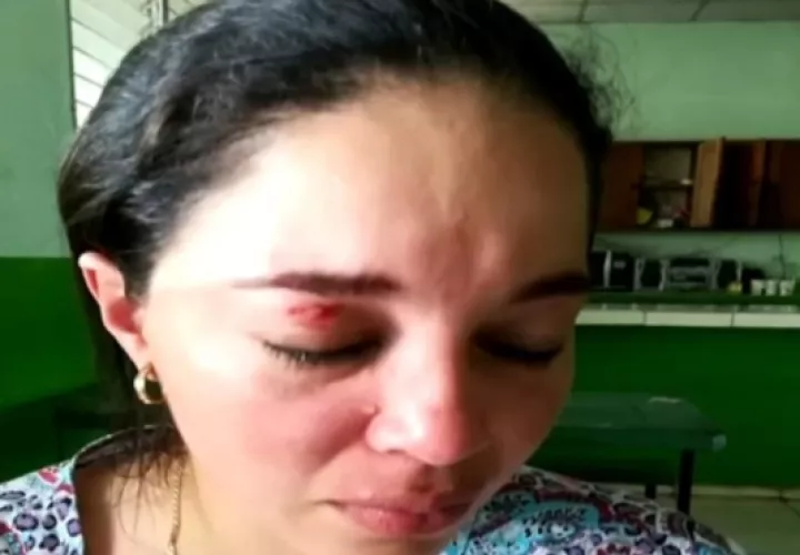 Ante  este incidente, la ministra de Educación, Maruja Gorday de Villalobos, dijo lamentar lo ocurrido con la educadora de la escuela de Los Anastacios de Dolega. Foto/Mayra Madrid