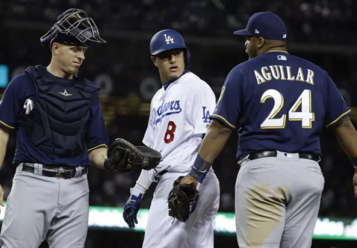 Manny Machado (c), el jugador de la polémica. Foto AP