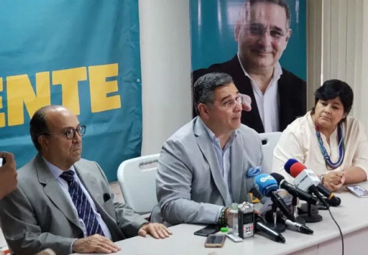 El candidato presidencial Marco Ameglio solicitó a Ricardo Lombana y Ana Matilde Gómez unificar sus propuestas.