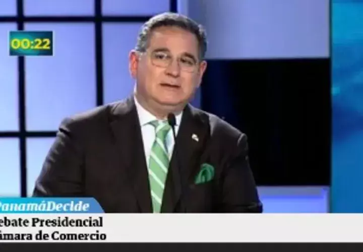  Marco Ameglio propuso a Ana Matilde Gómez y a Ricardo Lombana a que se reúnan para organizar una unión.