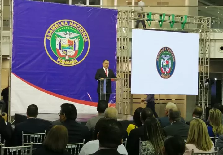 Marcos Castillero aseguró que la transparencia será una característica de la actual Asamblea Nacional. Foto: Asamblea Nacional.