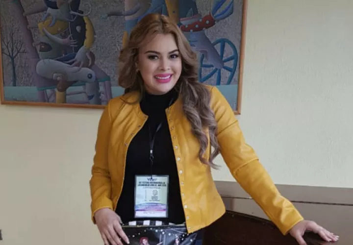 Va dispuesta a mostrar qué es una mejorana. 