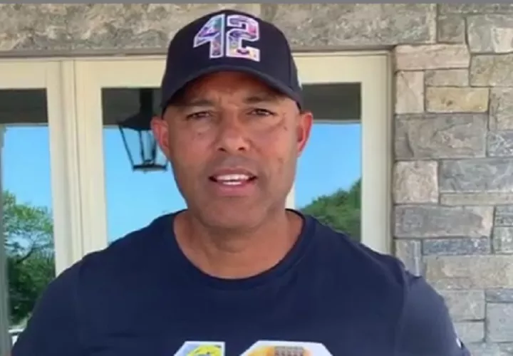 Mariano Rivera Footo @officialmo42