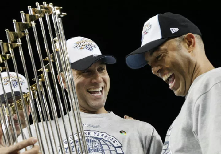 Mariano Rivera junto a Derek Jeter Foto AP