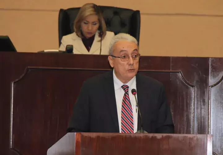 La ausencia de Ferrari motivó a reprogramar su comparecencia y la de Meana de Asep. Foto/Asamblea