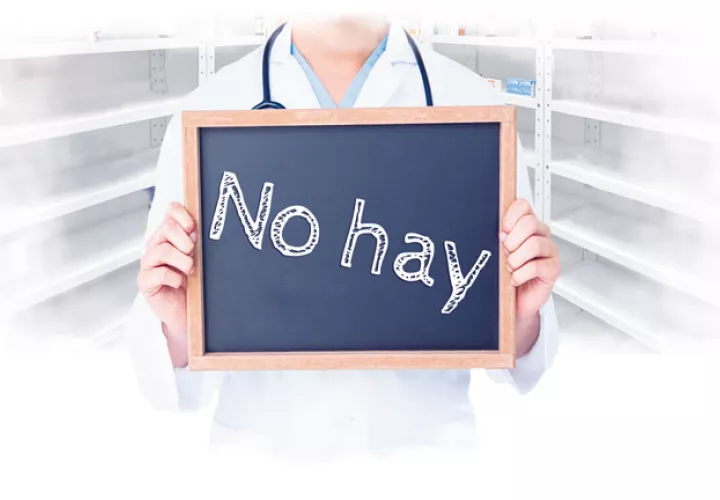 Pacientes claman por su medicamentos