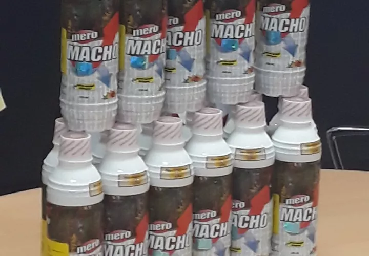 El Mero Macho se comercializaba en diferentes farmacias del país, y era consumido por varones de todas las edades. 